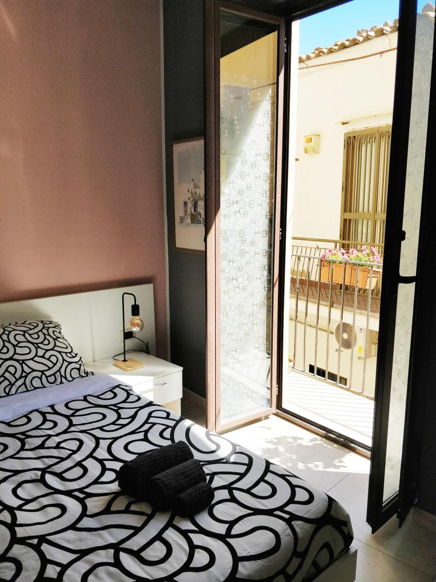 Kalos Rooms อากริเจนโต ภายนอก รูปภาพ
