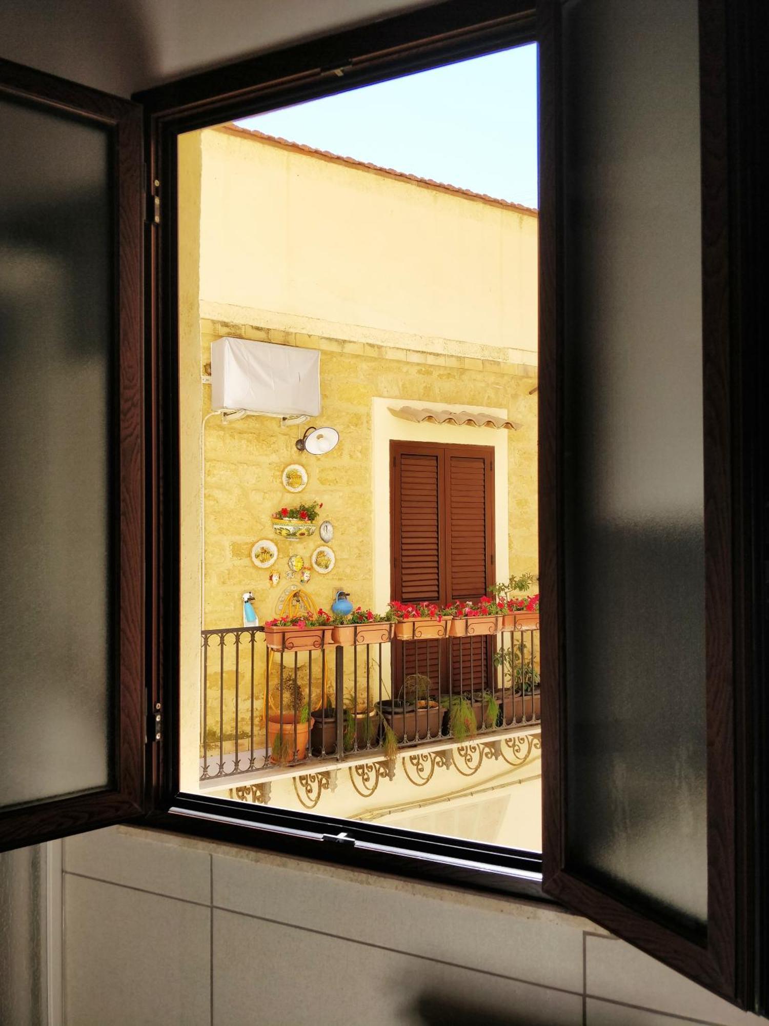 Kalos Rooms อากริเจนโต ภายนอก รูปภาพ