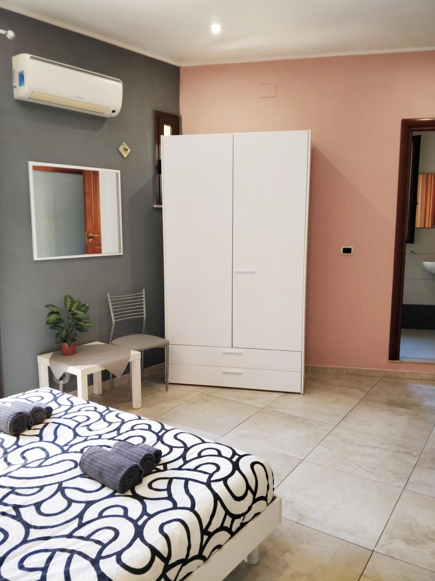 Kalos Rooms อากริเจนโต ภายนอก รูปภาพ
